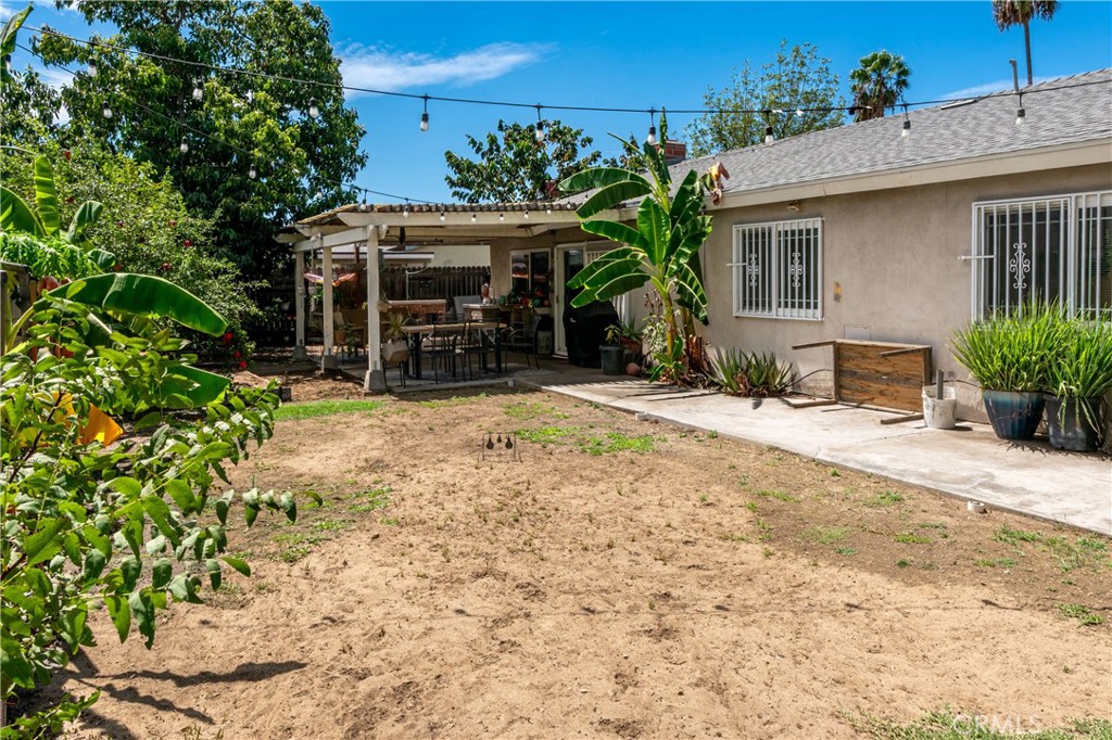 9087 Rosecrest