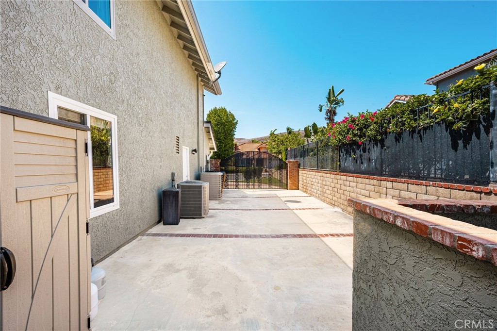 3470 Fairmont Blvd.