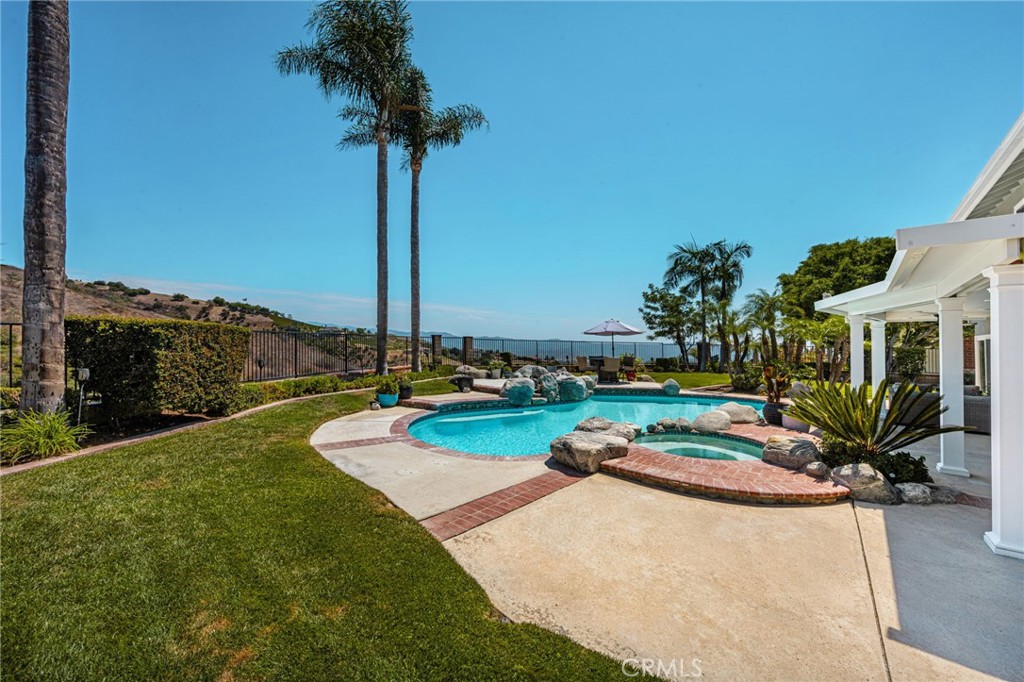 3470 Fairmont Blvd.