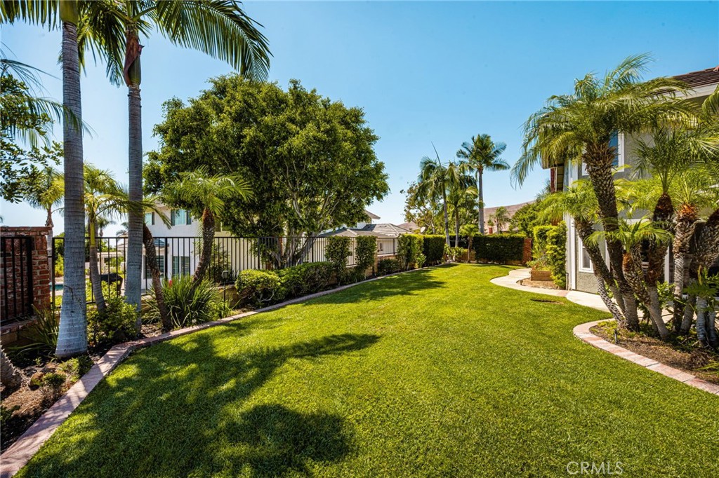3470 Fairmont Blvd.