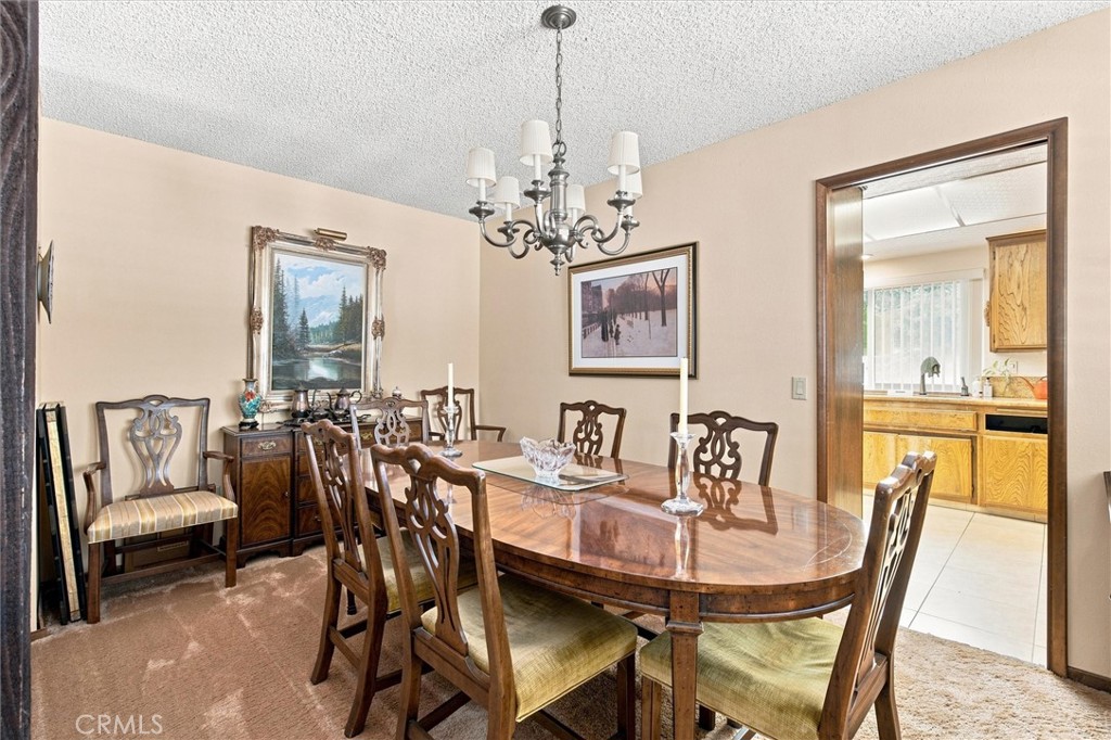 4615 Vallecito