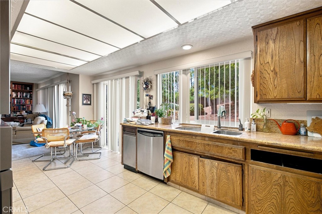 4615 Vallecito