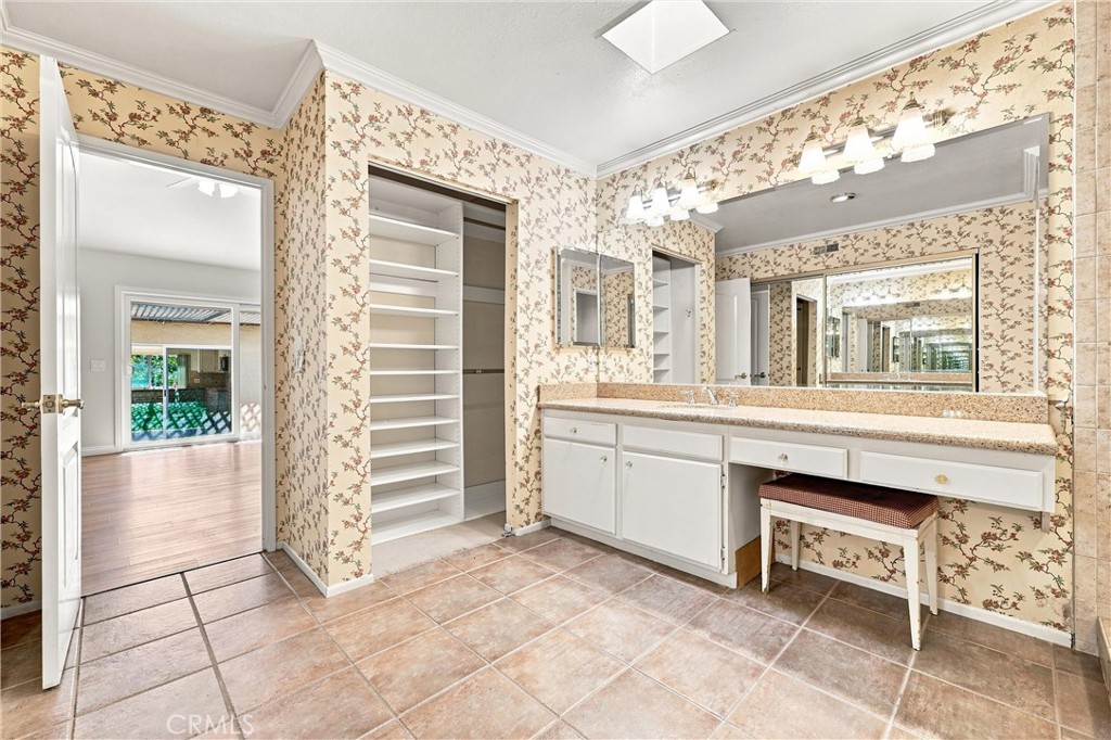 7806 E Appaloosa