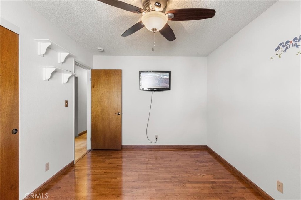 19613 Meadows Road