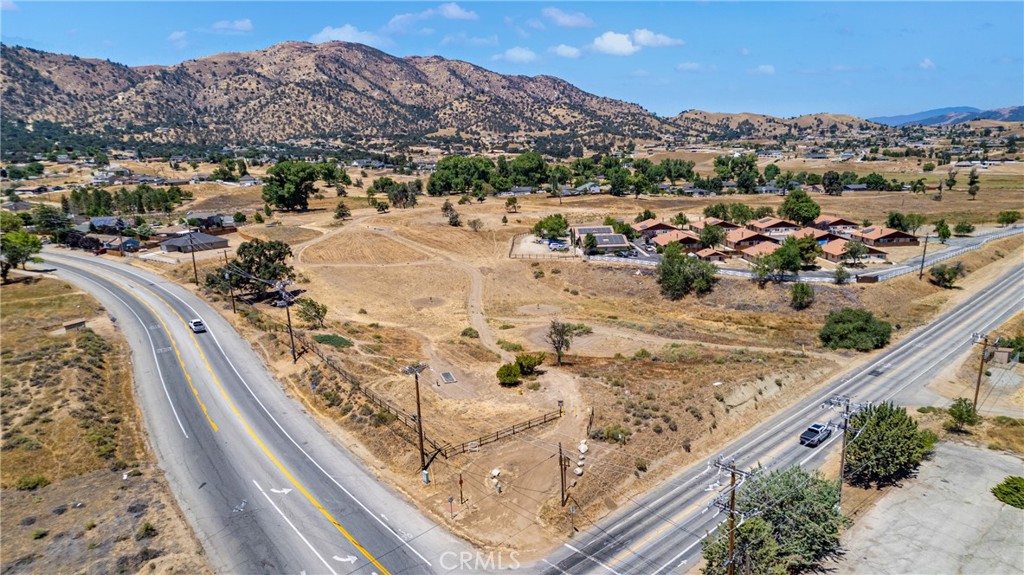 19613 Meadows Road