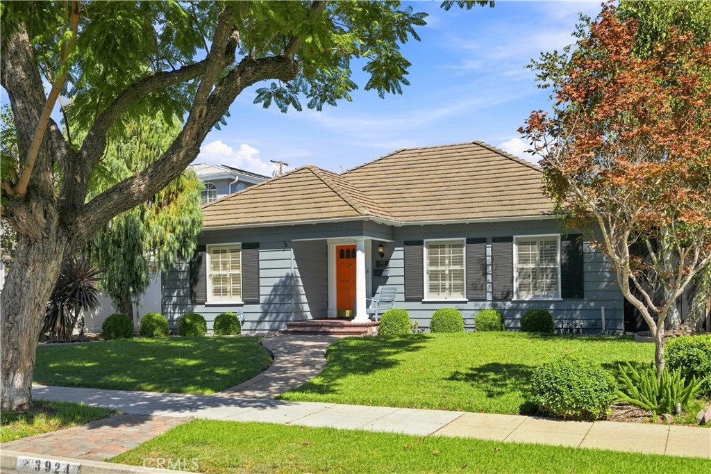 3924 N Lime