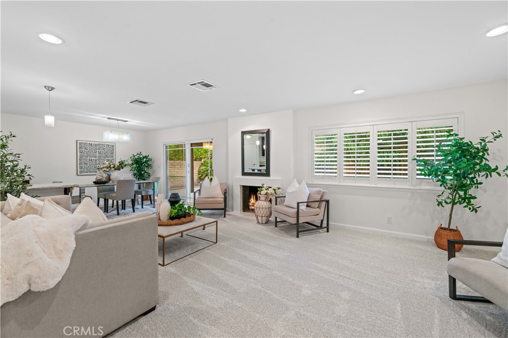 148 N Jerrilee Lane