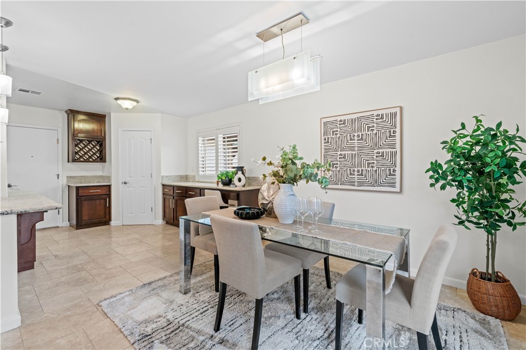 148 N Jerrilee Lane