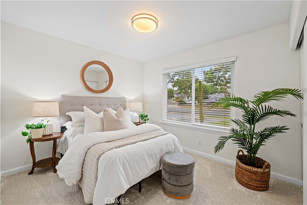 148 N Jerrilee Lane