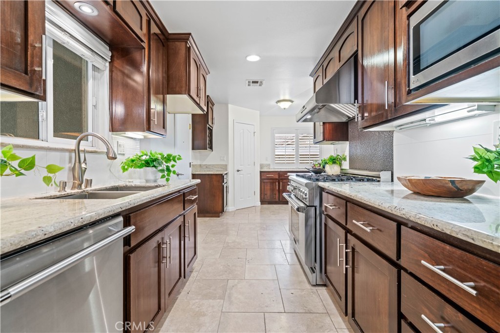 148 N Jerrilee Lane