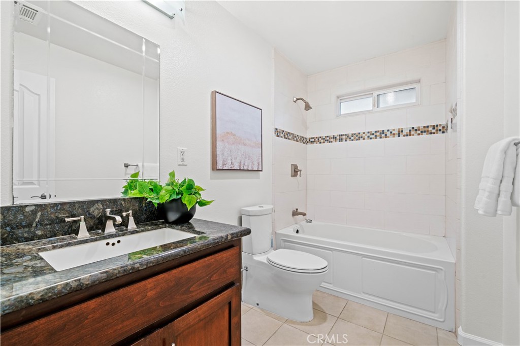 148 N Jerrilee Lane