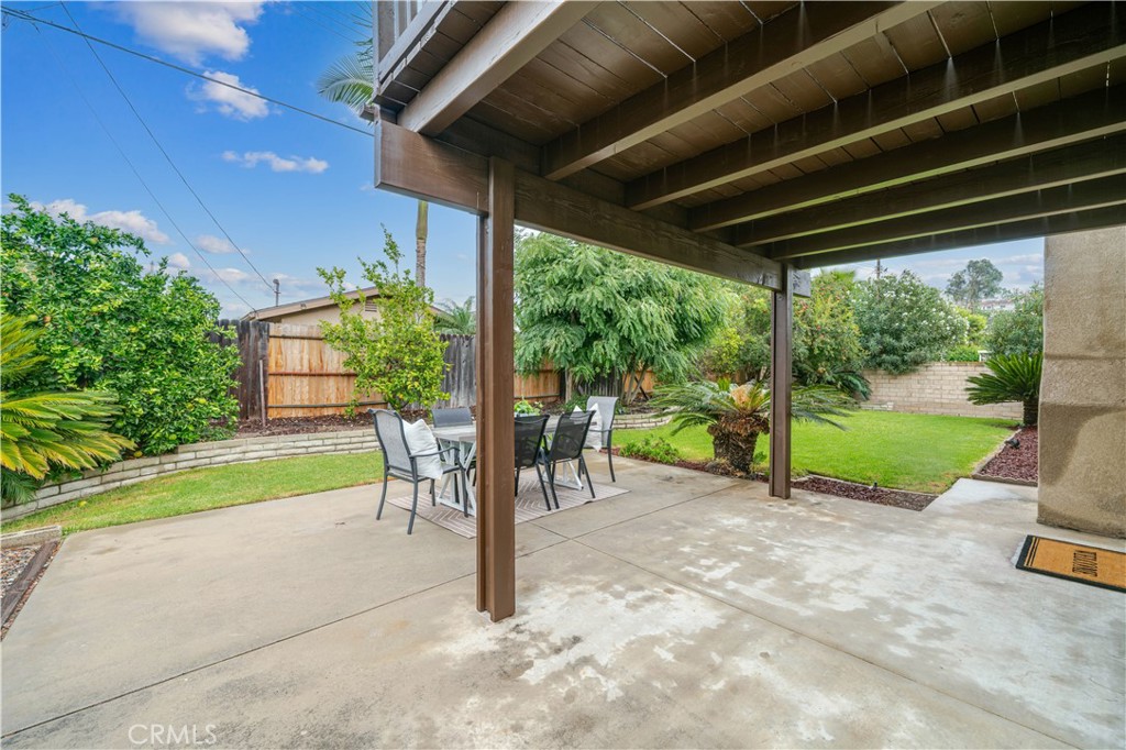 148 N Jerrilee Lane