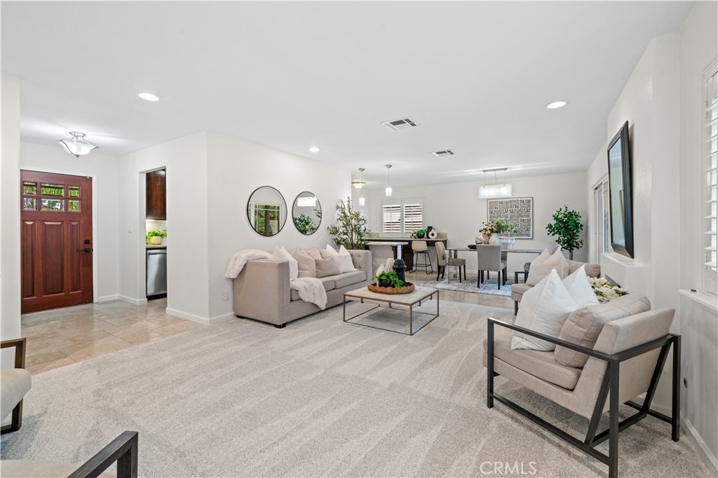 148 N Jerrilee Lane