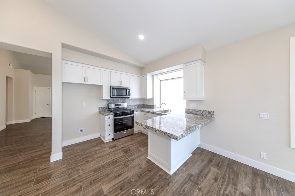 933 S Dylan Way