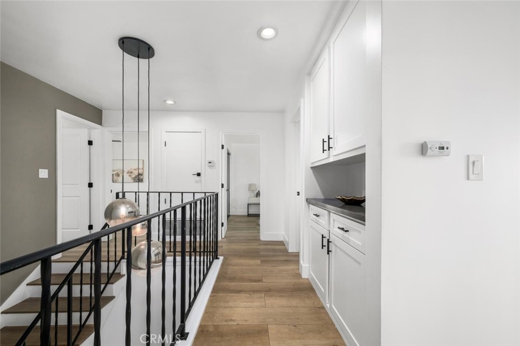4297 Candleberry