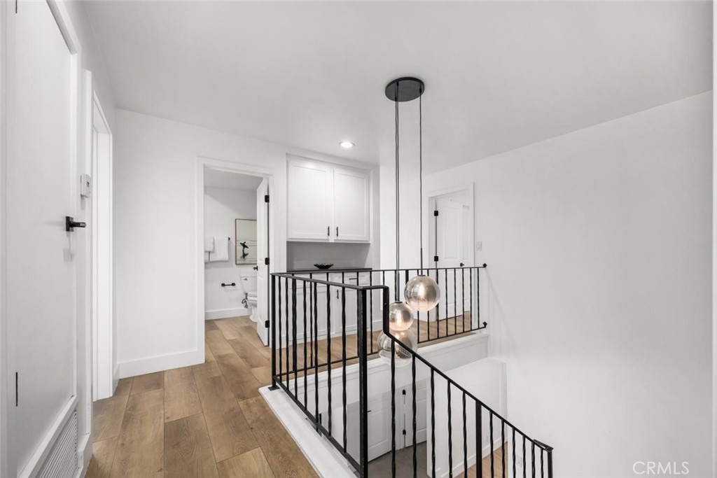 4297 Candleberry