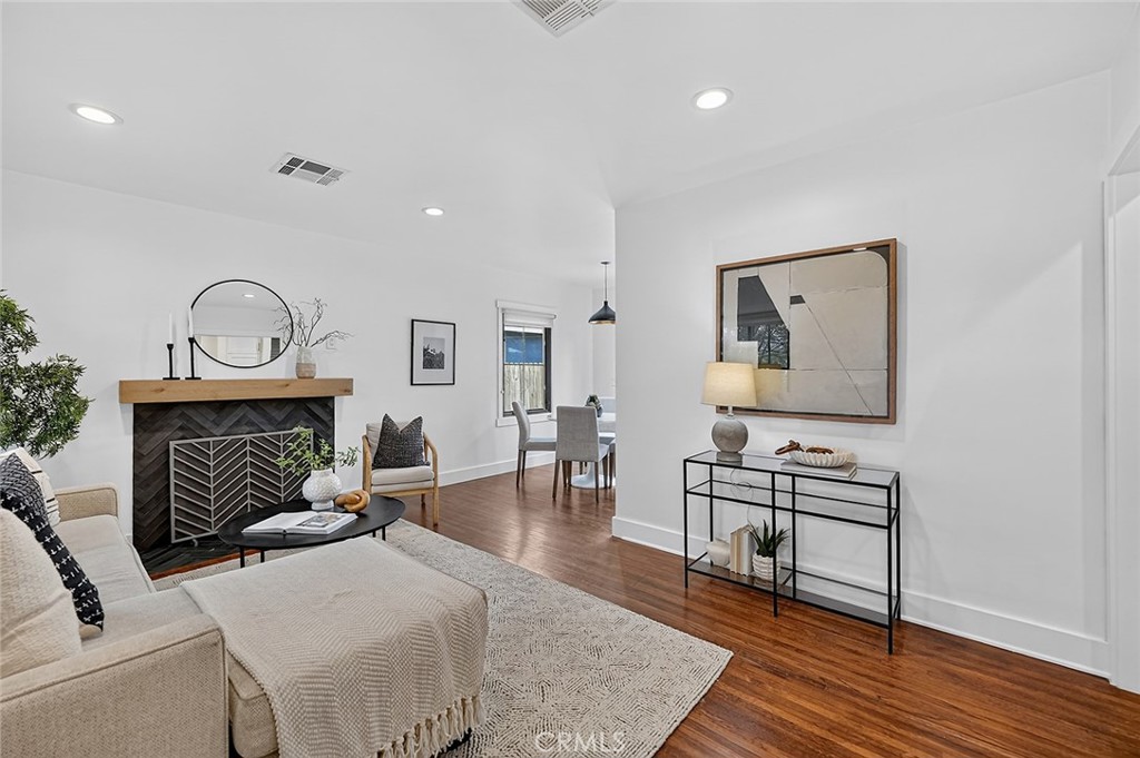 4333 Maury Ave