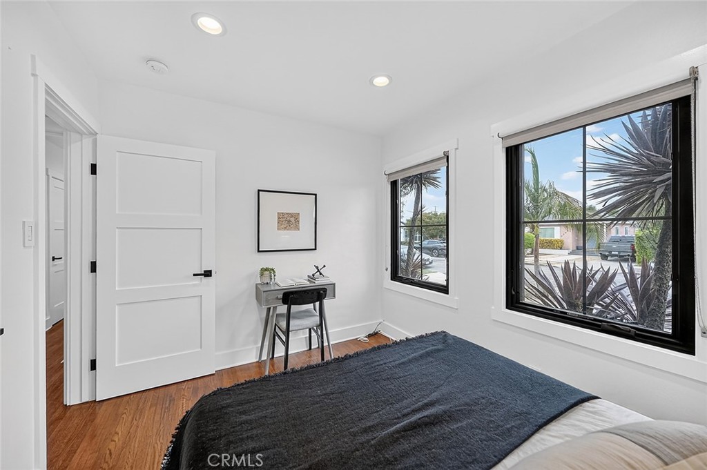 4333 Maury Ave