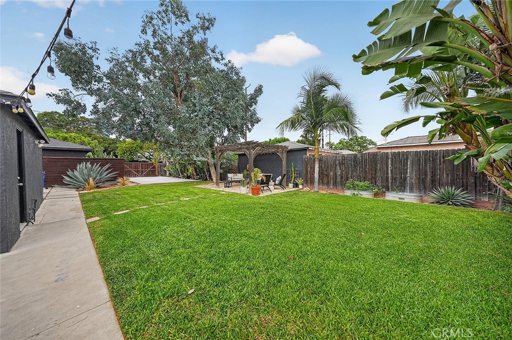 4333 Maury Ave
