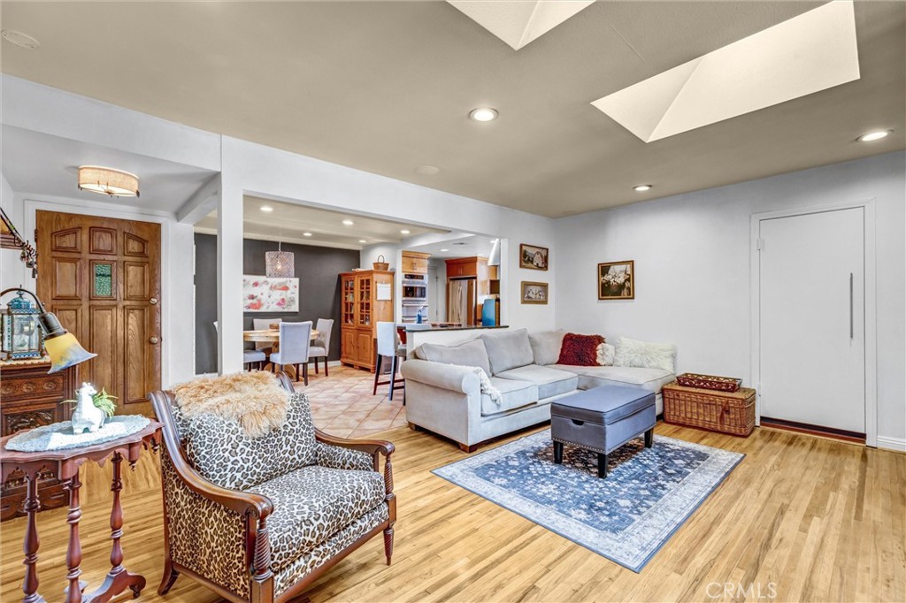 2530 Redcoach Lane