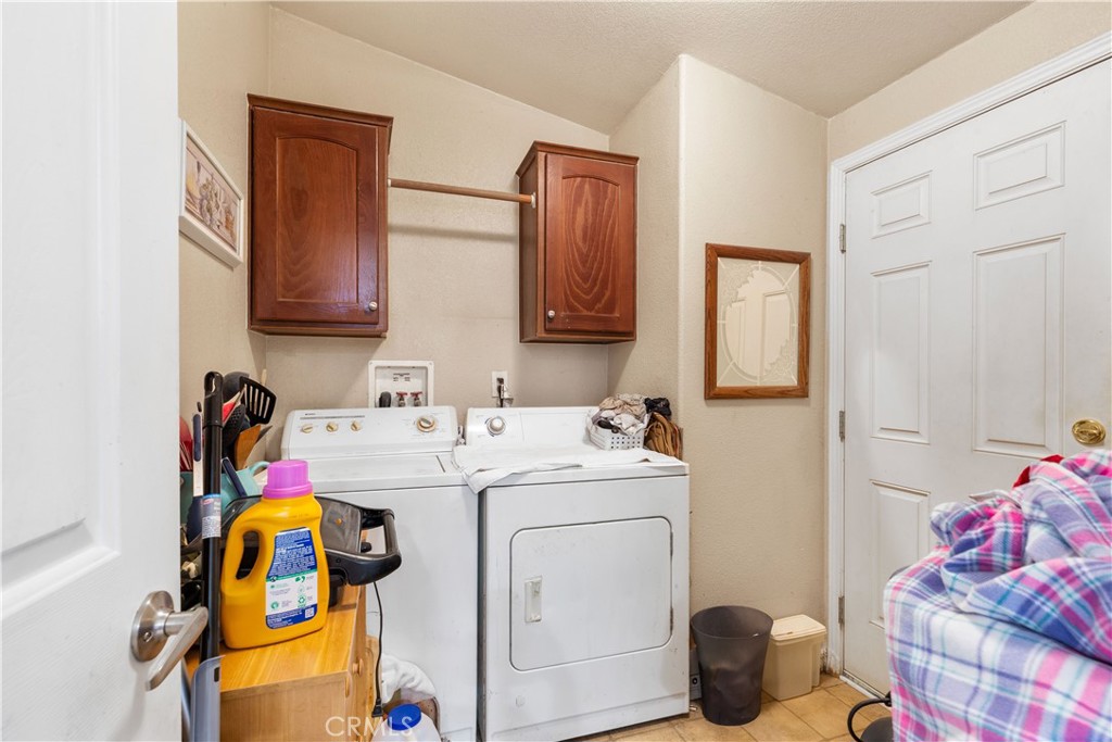 9080 Bloomfield