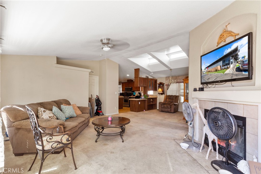 9080 Bloomfield