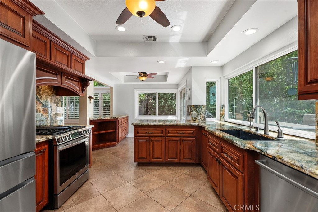21674 Calle Alcazar
