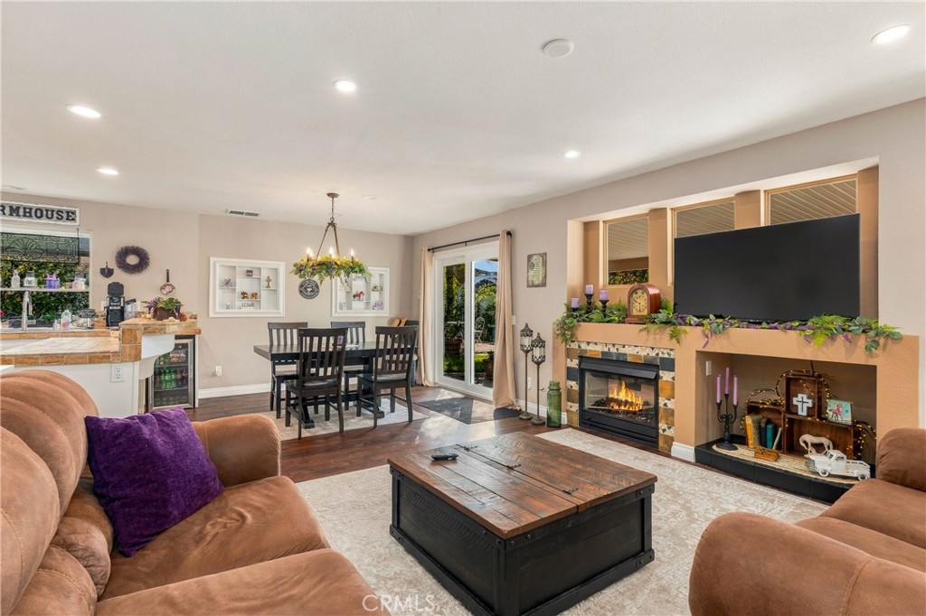27605 Edgemont Drive