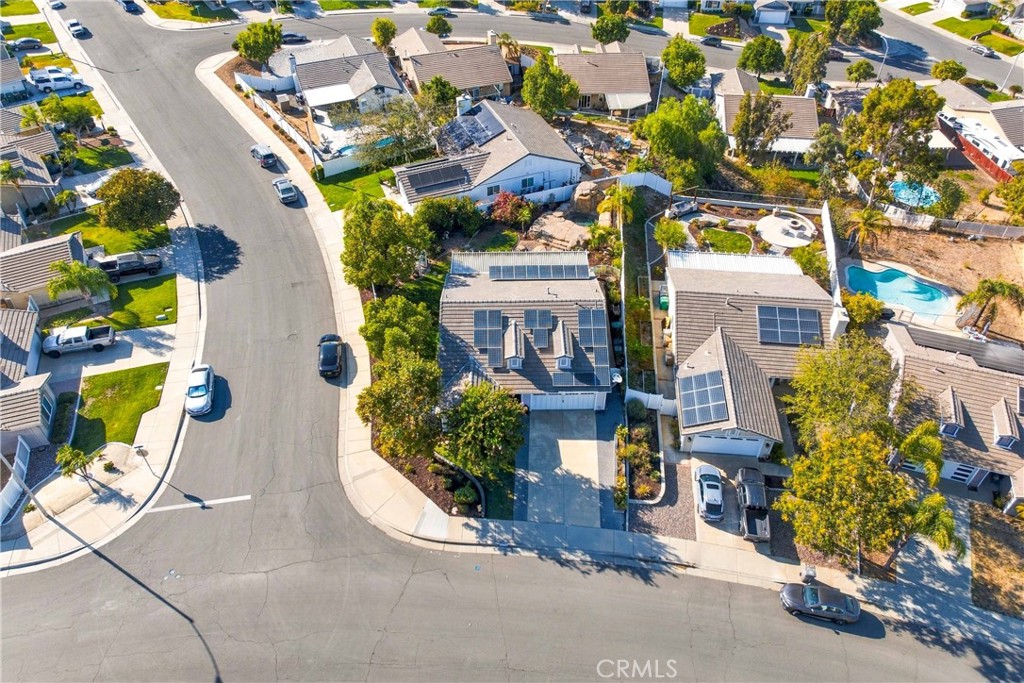 27605 Edgemont Drive