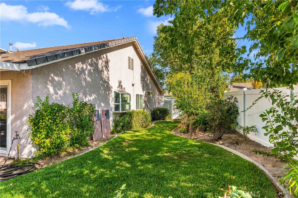 27605 Edgemont Drive