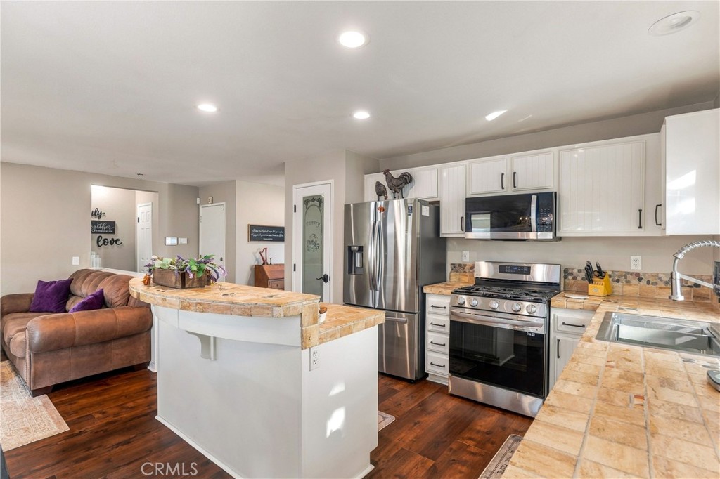 27605 Edgemont Drive