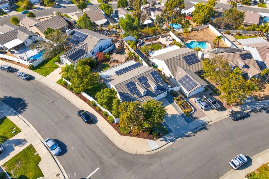 27605 Edgemont Drive