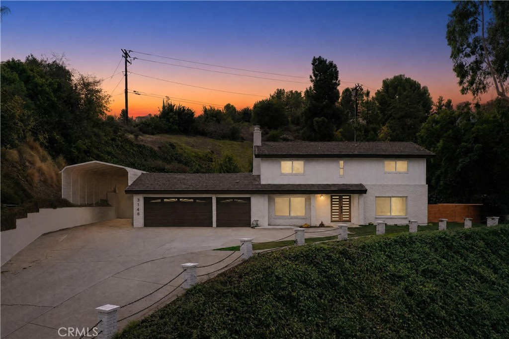 3146 E Los Cerillos Drive