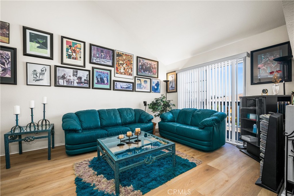515 E Hazel 6
