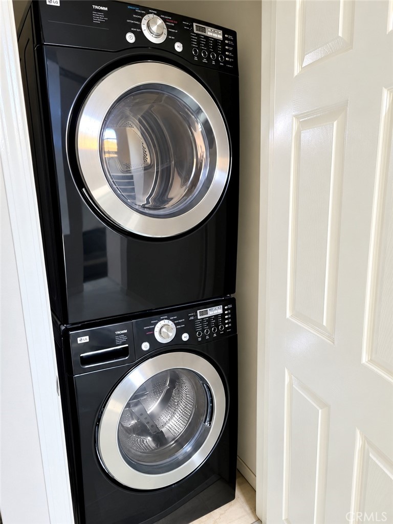 515 E Hazel 6