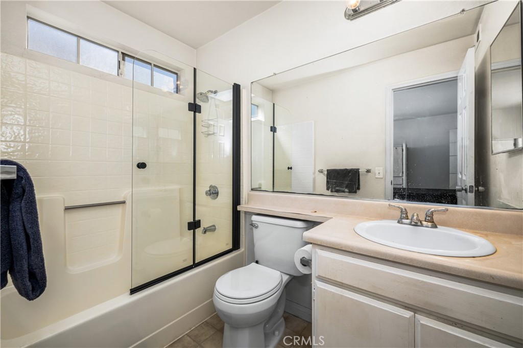 515 E Hazel 6