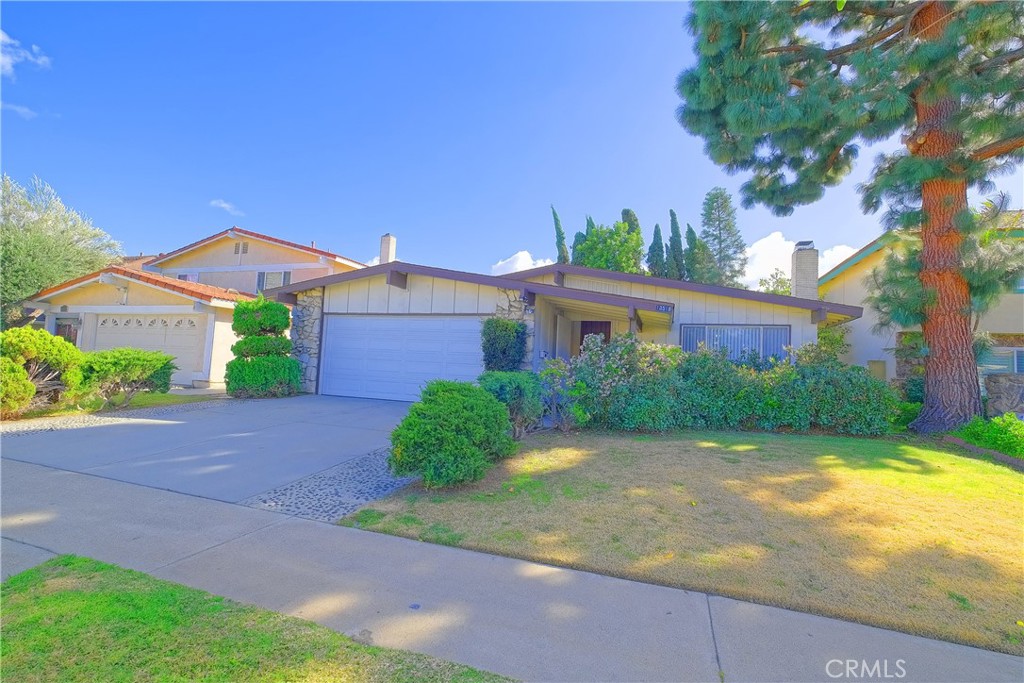 13518 Acoro Place