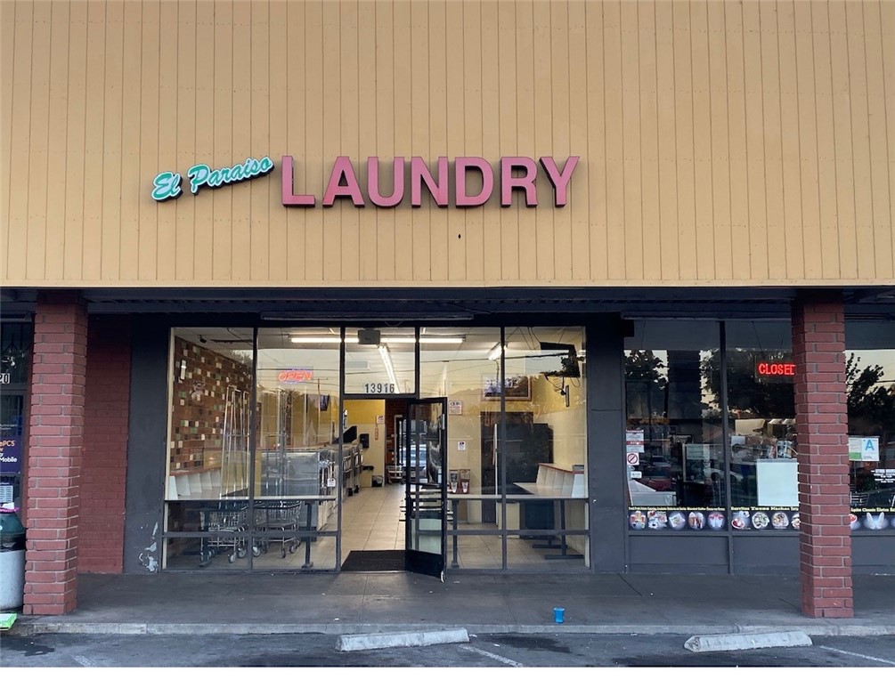 13916 Imperial Highway