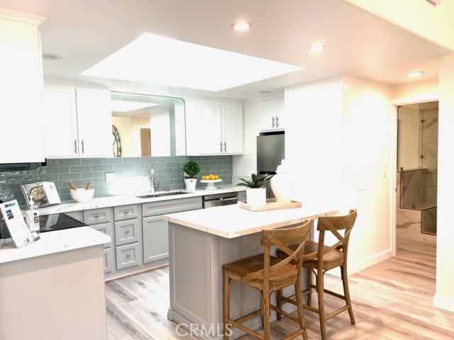1221 Knollwood #47B