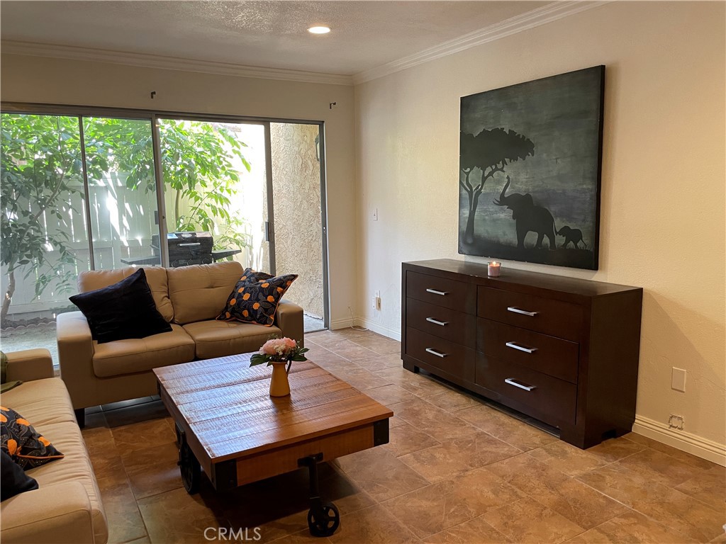 1101 MacArthur Boulevard 273