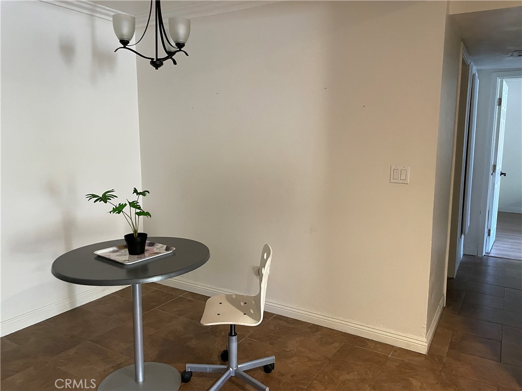 1101 MacArthur Boulevard 273