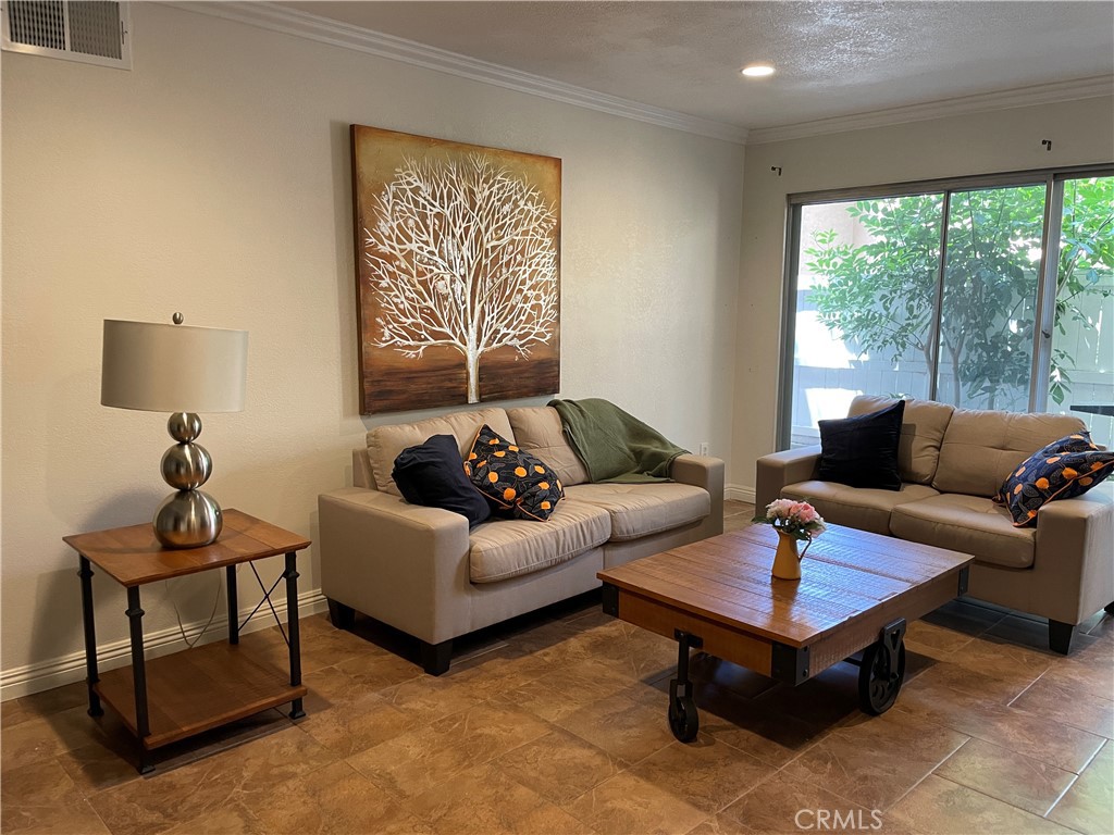 1101 MacArthur Boulevard 273