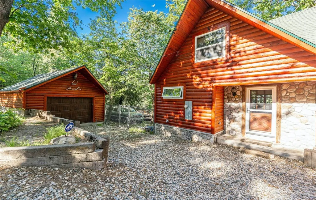 538 Sunset View Road