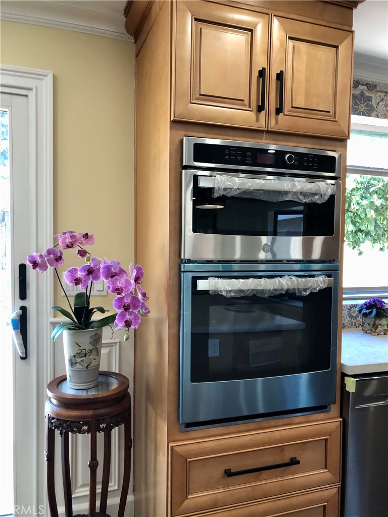 12439 Sunnycreek Lane