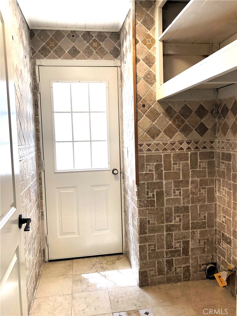 12439 Sunnycreek Lane