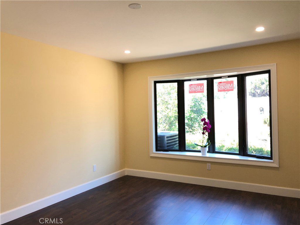 12439 Sunnycreek Lane