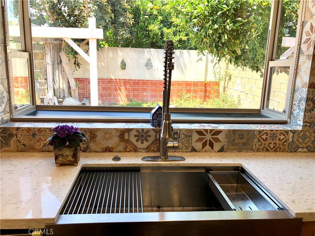 12439 Sunnycreek Lane