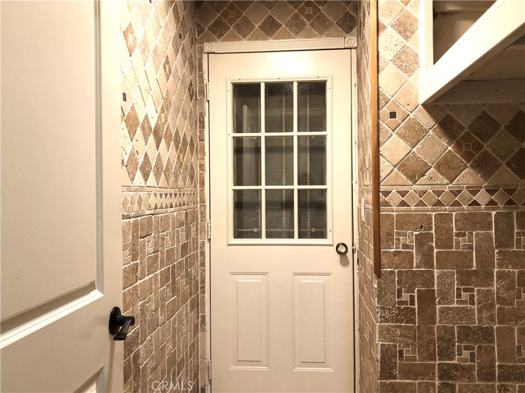 12439 Sunnycreek Lane