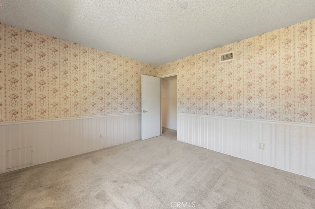 3127 E Virginia Avenue