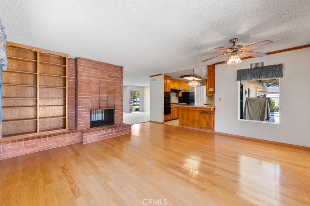 3127 E Virginia Avenue